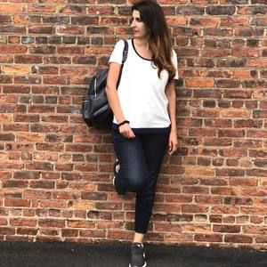 Meet your Posher, Lina